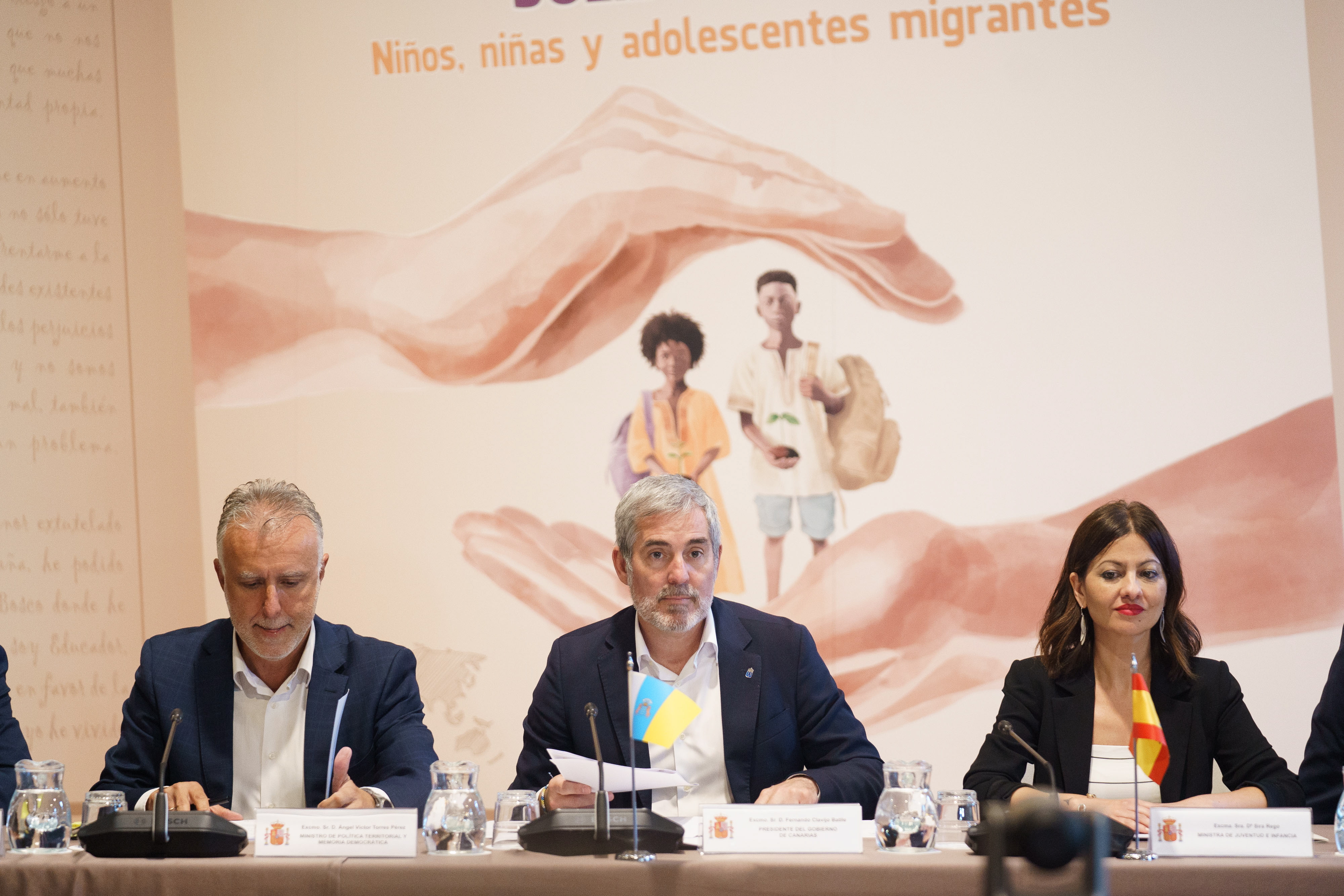 mesa-sectorial-inmigracion-debate-reparto-menores-3