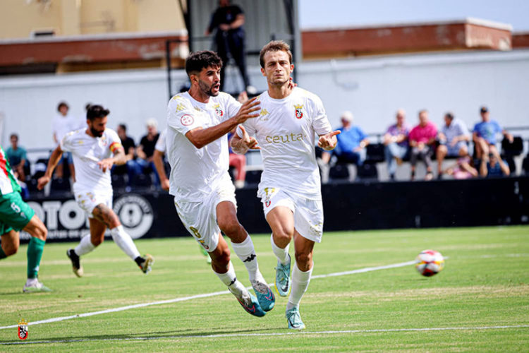 pablo-garcia-deja-ceuta-emotiva-despedida