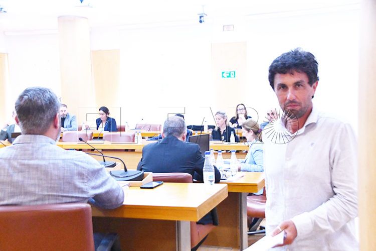 psoe-exige-cese-gerente-rtvce-ellos-mismos-propusieron