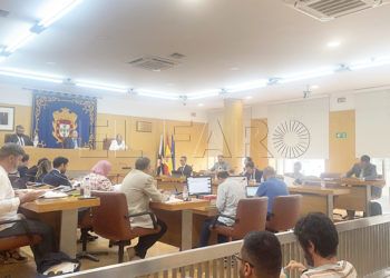 psoe-se-queda-solo-leon-guerrero-pleno-julio