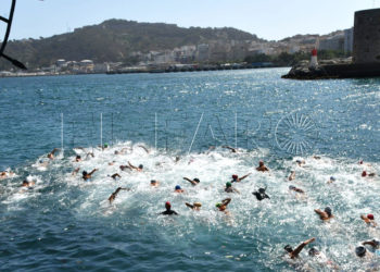 abierta-inscripciones-lxxxi-travesia-nado-puerto-ceuta