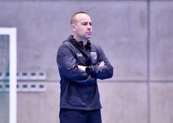 cesar-nuñez-entrenador-ua-ceuti-futbol-sala