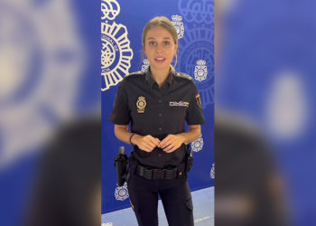 cuidado-piden-dni-reservar-apartamento-turistico-hotel copia