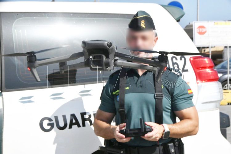 dron-maquina-detectora-latidos-guardia-civil-puerto-operacion-feriante-19