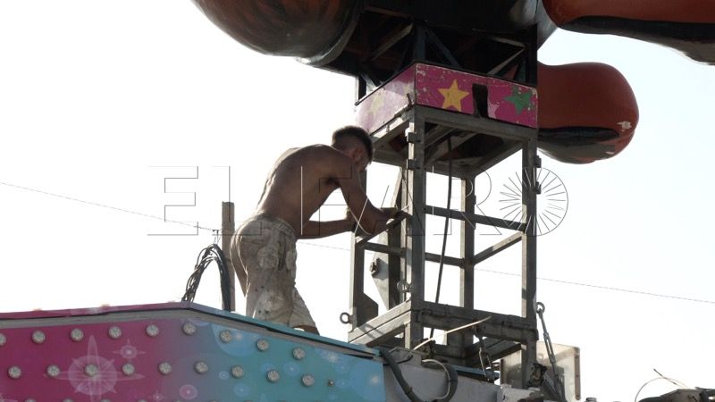 feriantes-puestos-dejan-imagen-desertica-recinto-ferial-015