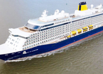 crucero-spirit-of-adventure-desembarca-ceuta