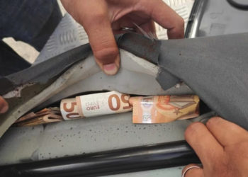 senegales-intenta-pasar-fortuna-yuanes-euros-frontera