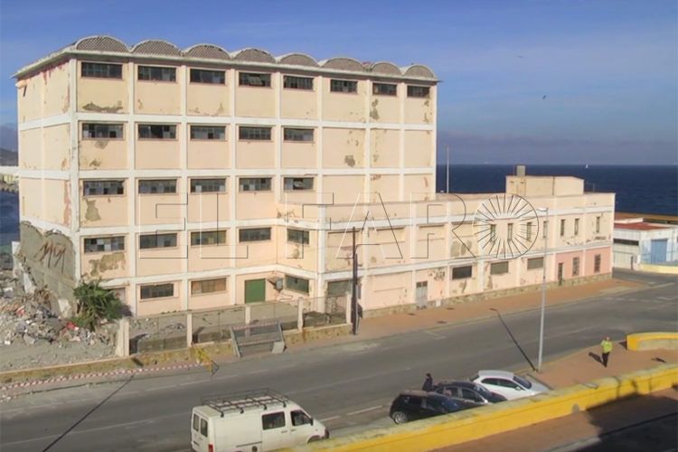 advierten-peligro-desperfectos-antigua-fabrica-harina