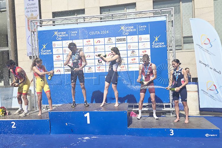 dijkstra-coninx-ganadores-copa-europa-triatlon-2024