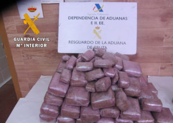 detenido-volante-coche-lleno-hachis-kilos