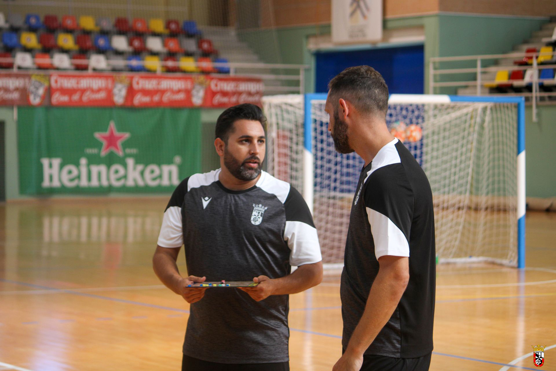 jose-ramon-ruiz-taconi-segundo-entrenador-ad-ceuta-femenino-10