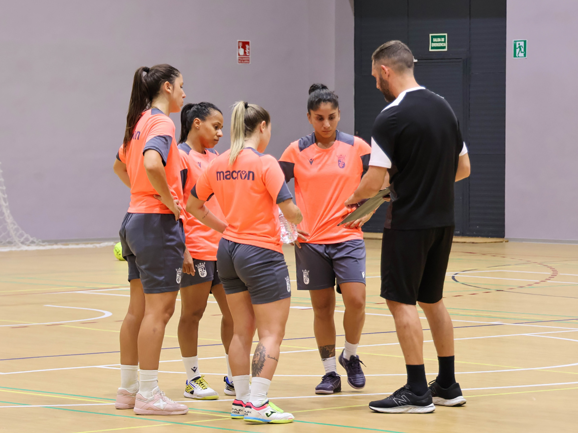 jose-ramon-ruiz-taconi-segundo-entrenador-ad-ceuta-femenino-4