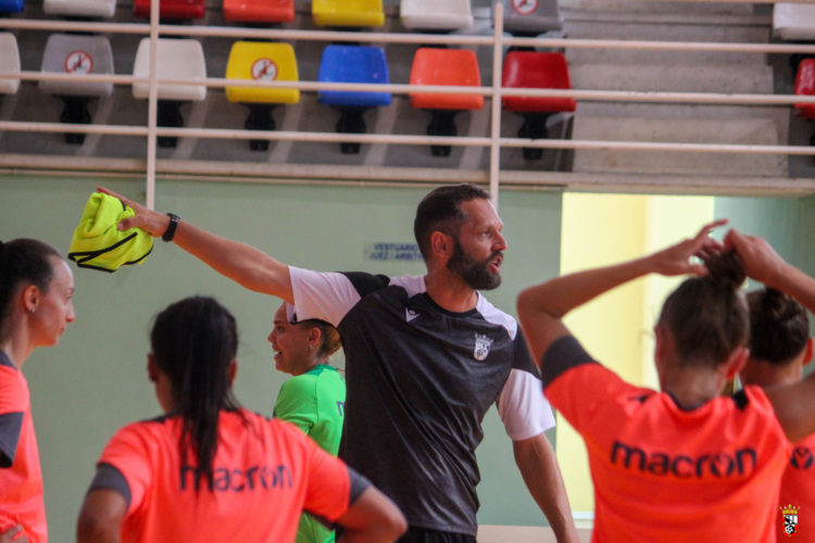 jose-ramon-ruiz-taconi-segundo-entrenador-ad-ceuta-femenino-9