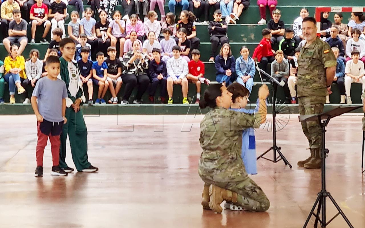 musicos-dia-alumnos-garcia-lorca-dirigen-banda-comgeceu