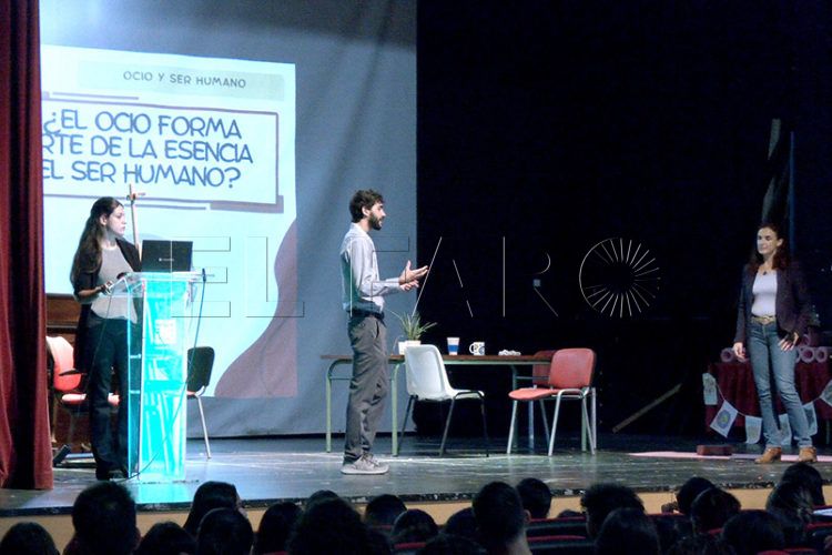 asociacion-filosofia-inicia-actividad-coloquio