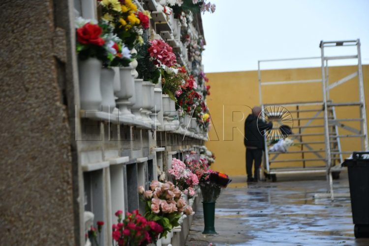 cementerio-santa-catalina-dia-santos-difuntos-2024-72