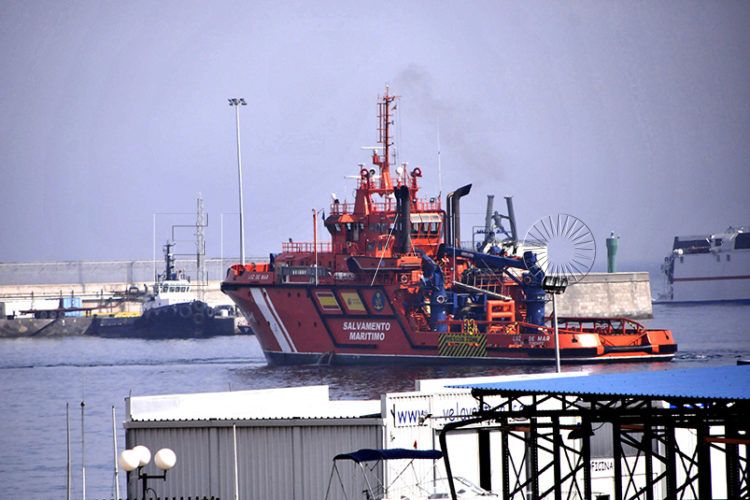 colision-buques-no-lleva-activar-plan-nacional-salvamento