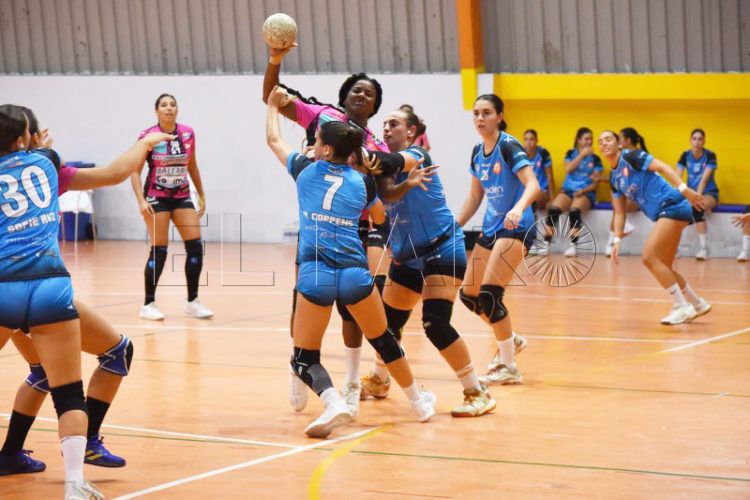 estudiantes-gana-derbi-ramon-cajal-vuelve-perder-001