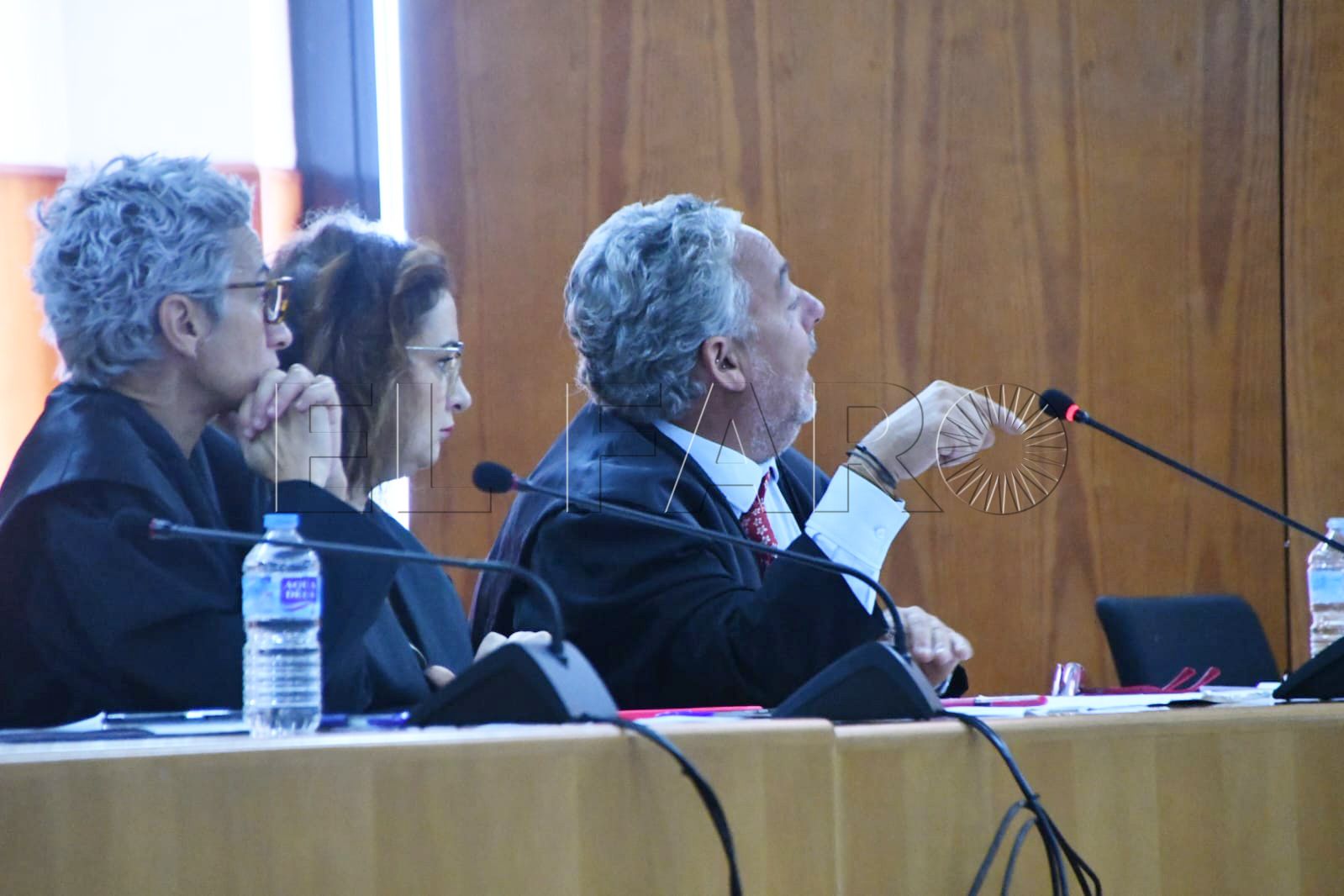 juicio-audiencia-exempleada-notaria-13