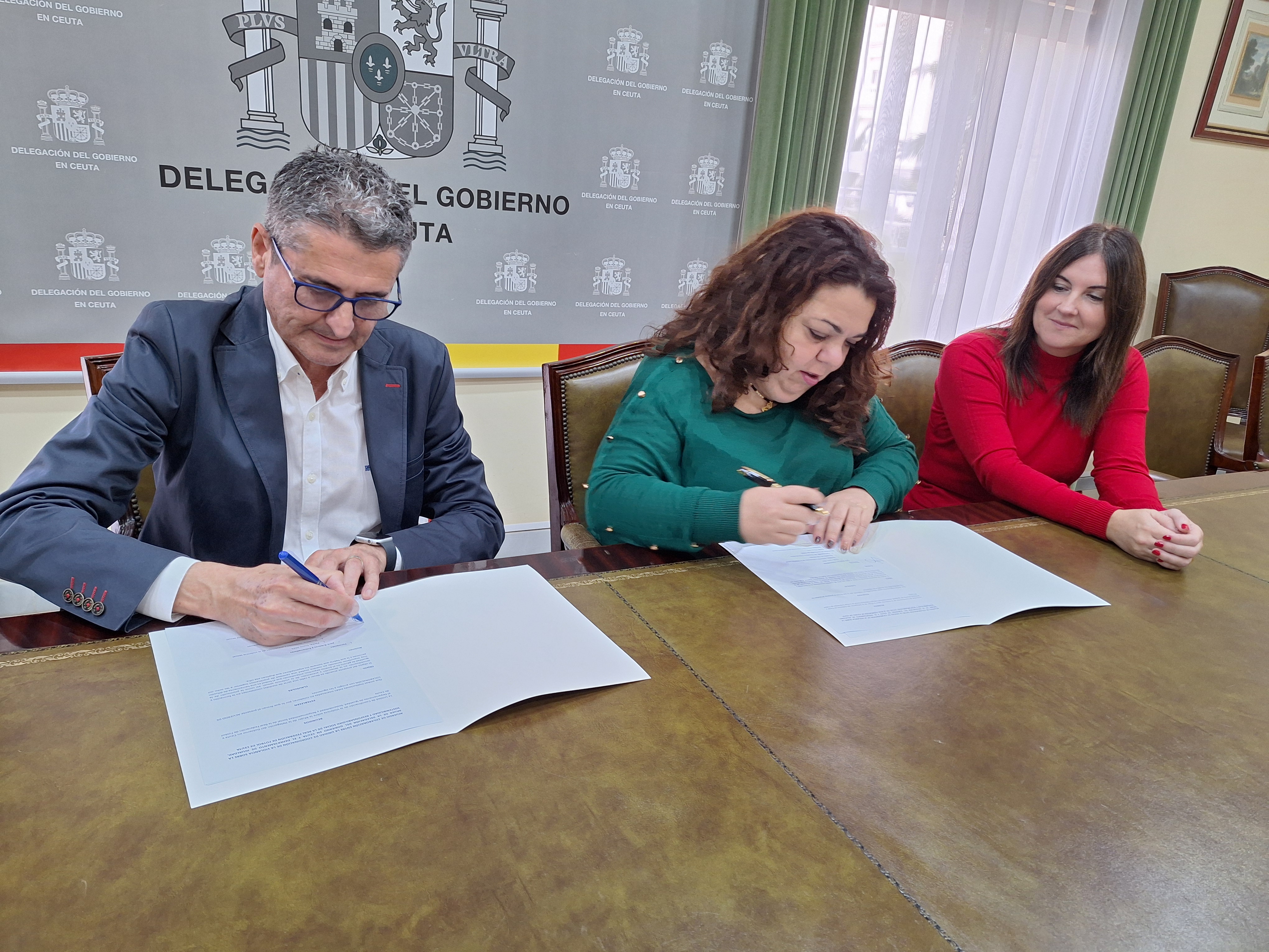 unidad-coordinacion-violencia-mujer-firma-convenio-colaboracion-federacion-futbol-3