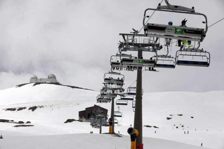 Sierra Nevada cierra la temporada 1.100.000 usuarios y récord de visitantes