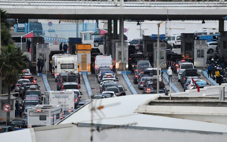 horas-cola-espera-frontera-marruecos-24