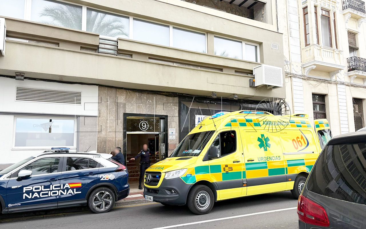 policia-nacional-ambulancia-marina-herido-bala-6