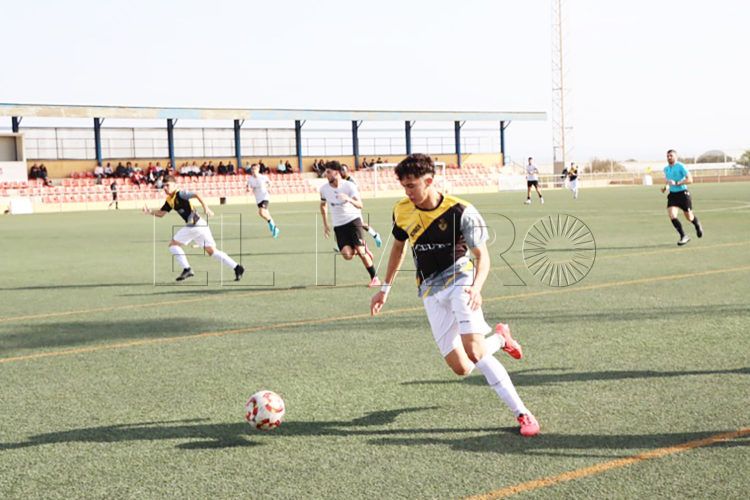 sporting-faro+deportivo-yassin-mohamed-4