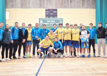 arbitro-cancela-partido-cb-fenix-baloncesto-retraso-barco-gymnastica-portuense-1
