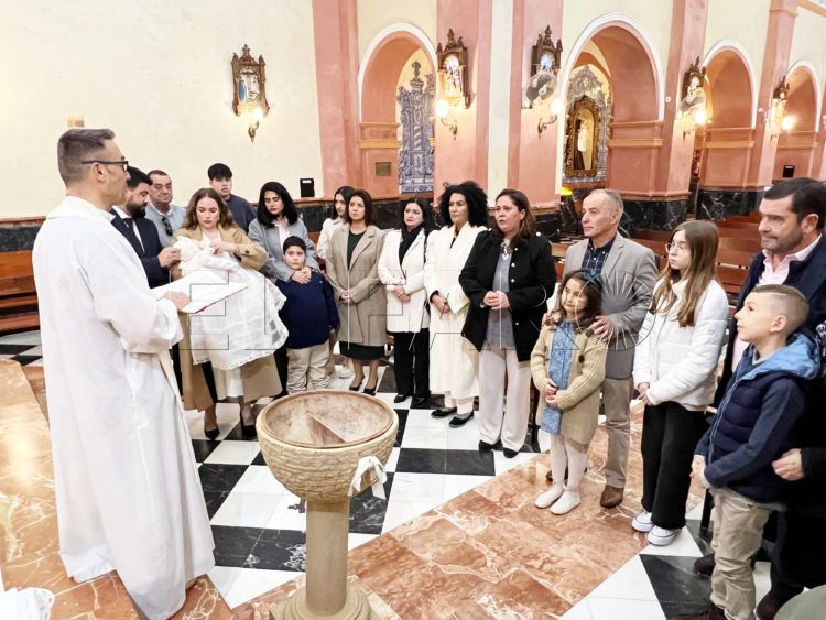 bautizo-alhambra-jose-antonio-pablo-iglesia-remedios-18012024