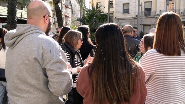 interinos-docentes-ceuta-exigen-justicia-equidad-oposiciones-andalucia-005