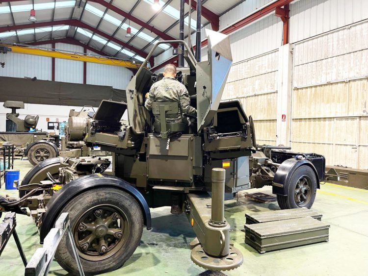 regimiento-artilleria-ramix-30-mantenimiento-equipamiento-3