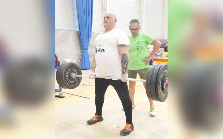 alonso-mena-asistira-mundial-fuerza-resistencia