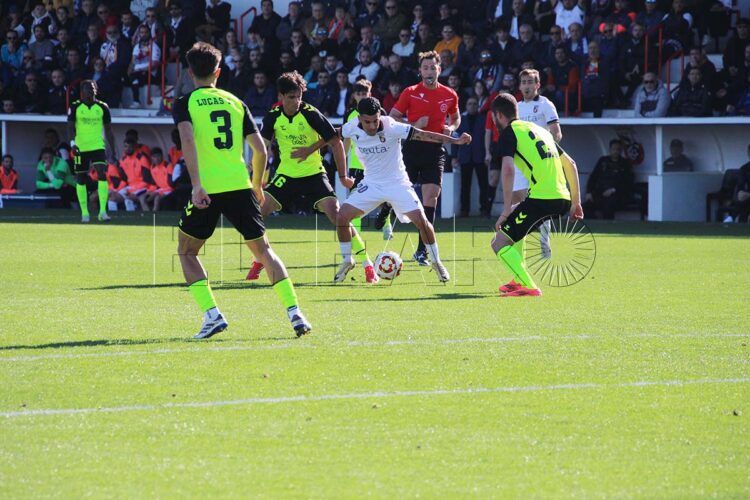 andy-escudero-jugamos-dificil-pararnos-ad-ceuta