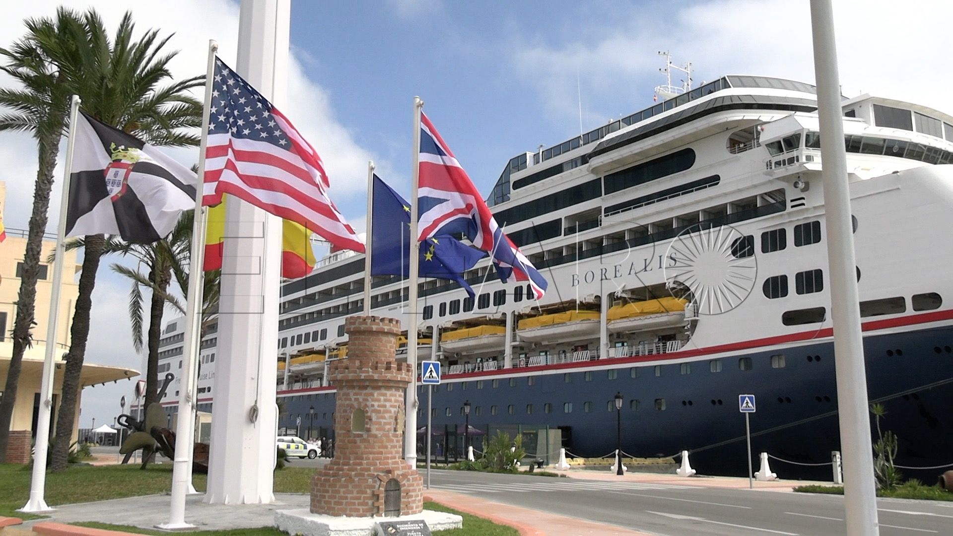 ceuta-da-bienvenida-crucero-borealis-7