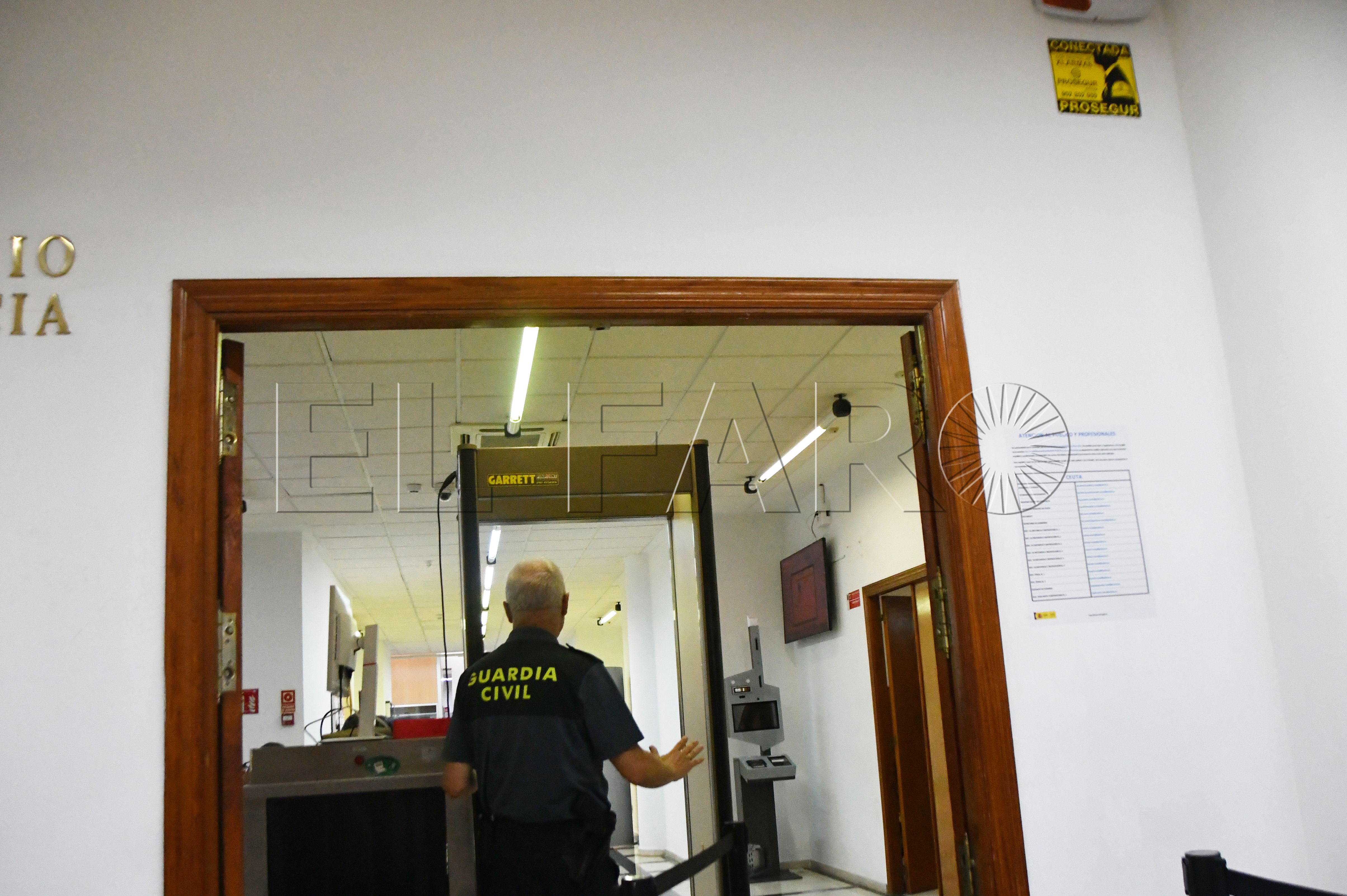 juzgado-penal-ceuta-control-entrada