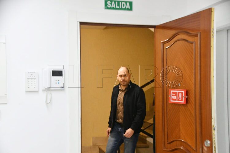 miguel-angel-perez-triano-presenta-precandidatura-psoe-7