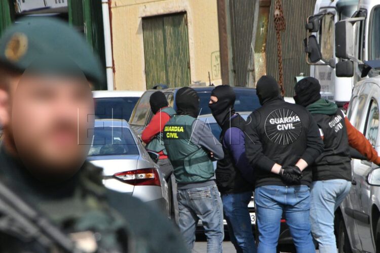 operacion-guardia-civil-asuntos-internos-unidad-subsuelo-operacion-droga-naves-tarajal-13