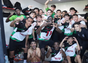 sporting-atletico-gana-cadiz-10