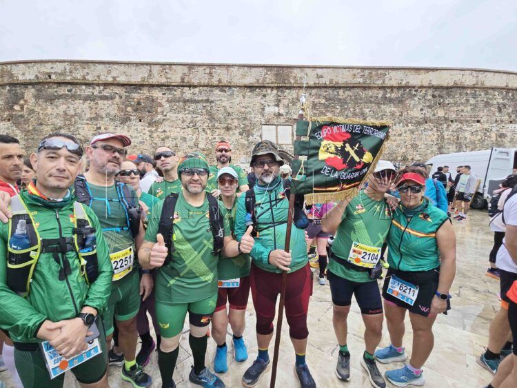 banderin-homenaje-victimas-terrorismo-cuna-legion-2