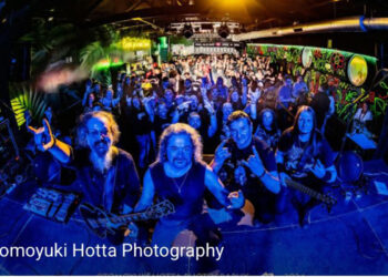 metalkrusa-lanza-larga-duracion-black-dahlia-005