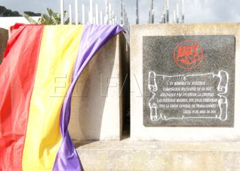 ugt-recuerda-republicanos-fusilados-fosa-comun-024-principal
