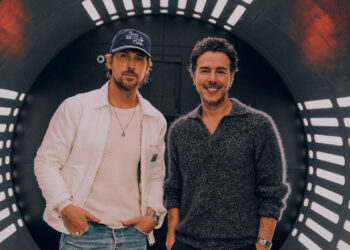 Ryan-Gosling-Shawn-Levy