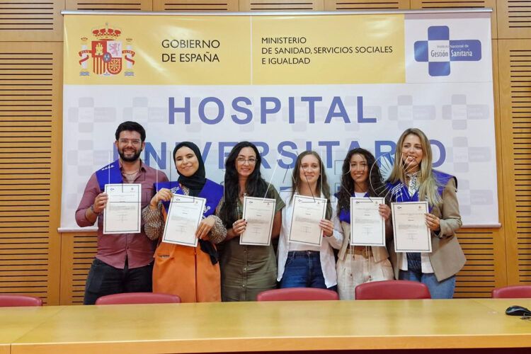 adios-lleno-agradecimiento-residentes-huce-002