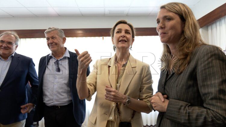 angela-miguel-candidata-presidencia-cepyme-reunion-confederacion-empresarios-ceuta-14