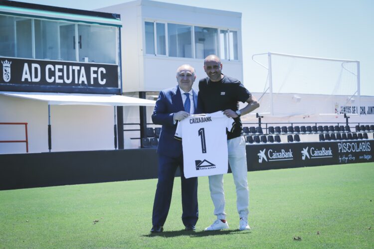 caixabank-acompanara-ad-ceuta-segunda-division