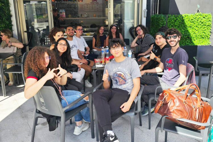 colaboracion-canonazo-tomar-cafe-platon