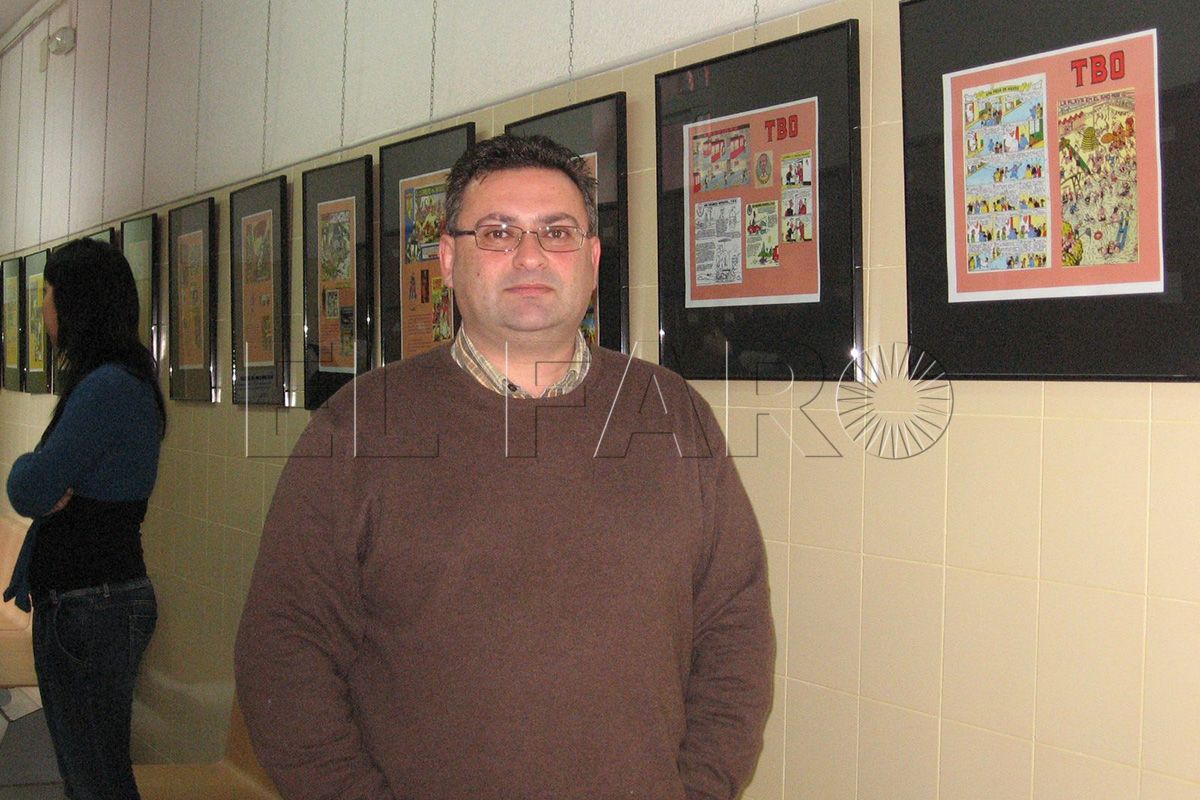 deberiamos-ser-santiago-real-002