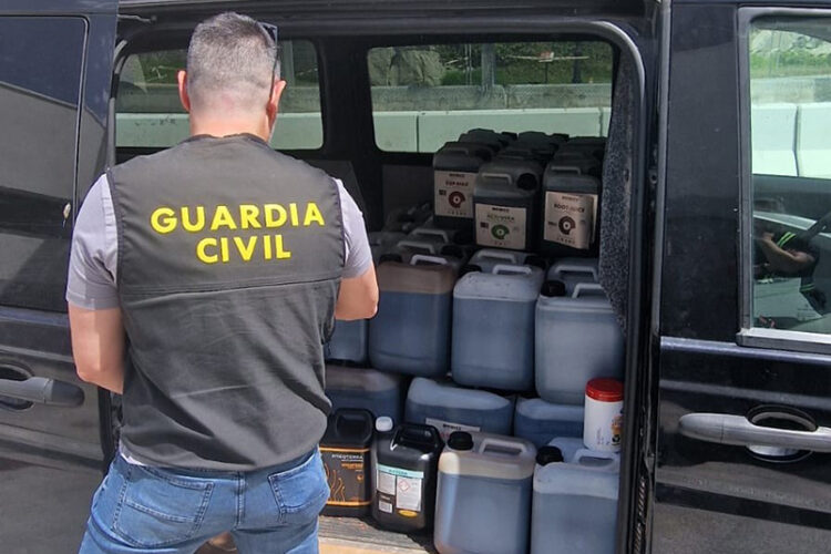 detenido-fertilizantes-marihuana-embarque-tanger-1