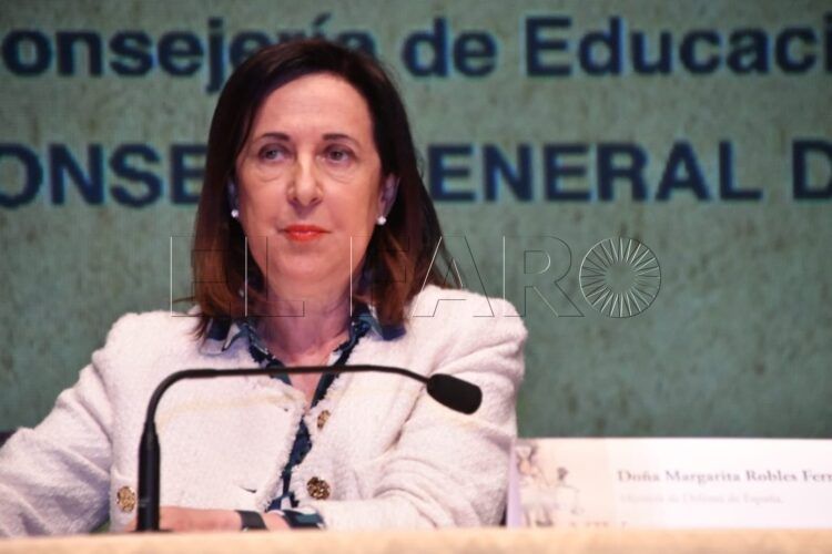 gaza-ucrania-derecho-fuerzas-armadas-margarita-robles-013